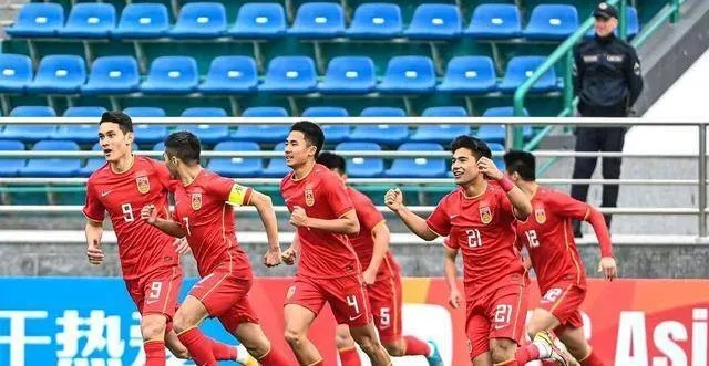 中国对日本U20足球比赛，精彩瞬间回顾（看完这场比赛，你会有更多收获）-第3张图片-www.211178.com_果博福布斯